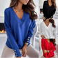 Sweter dzianinowy w jednolitym kolorze zapinany na guziki V-neck