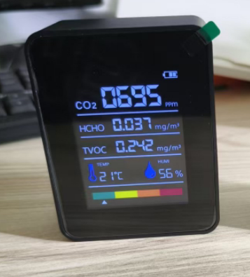 Monitor jakości powietrza w pomieszczeniach 5 w 1