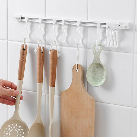 🧹 Pionowe przechowywanie oszczędza miejsce – koniec z zagraconą kuchnią i łazienką! Haki bez wiercenia na szynę 🍽️✨