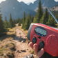 🎉 TERAZ -50%! 📻 Przenośne radio awaryjne z zasilaniem słonecznym i korbką – lampka LED i NOAA ✨
